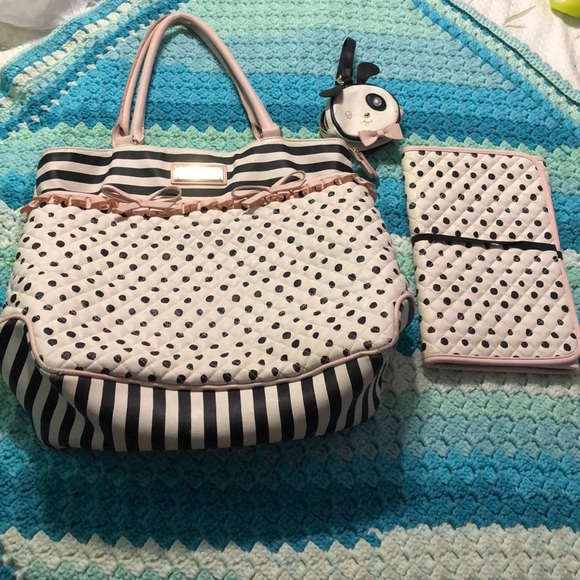Betsey Johnson Handbags - Betsey Johnson Diaper Bag